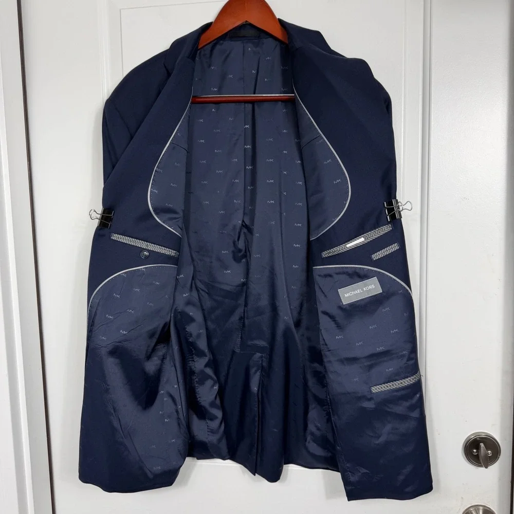 Michael Kors Mens Suit 48R 40W Navy Blue Wool Blend 2 Piece Made Canada